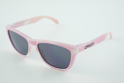 RARE! Oakley Frogskins 03-203 Wildberry n' Milk/Grey Pink Women