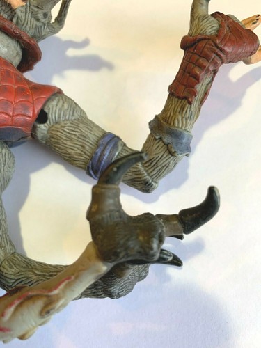 MAN-SPIDER TOYBIZ FIGURINE - Picture 7 of 8
