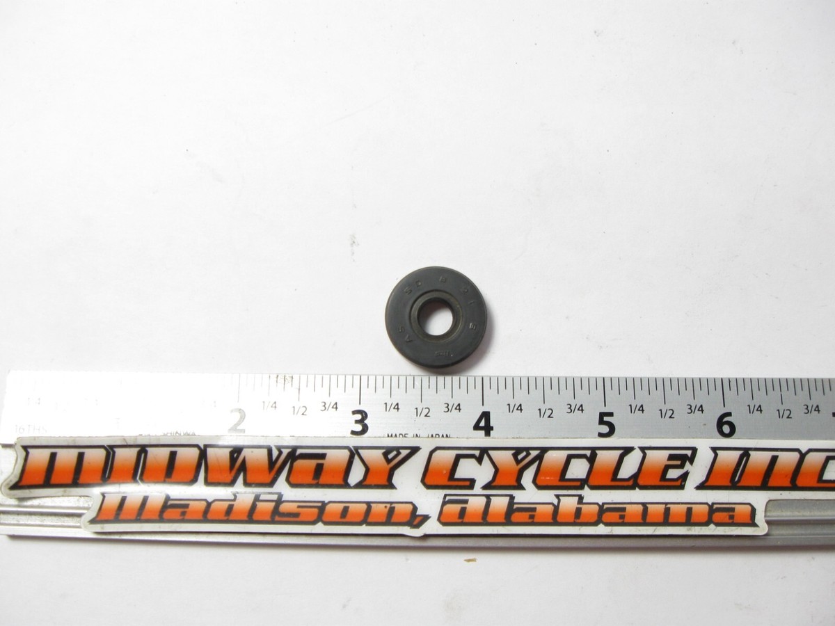 HONDA CA72 CA77 CB72 CB77 CL72 NOS OEM OIL SEAL (8216) TC-TYPE