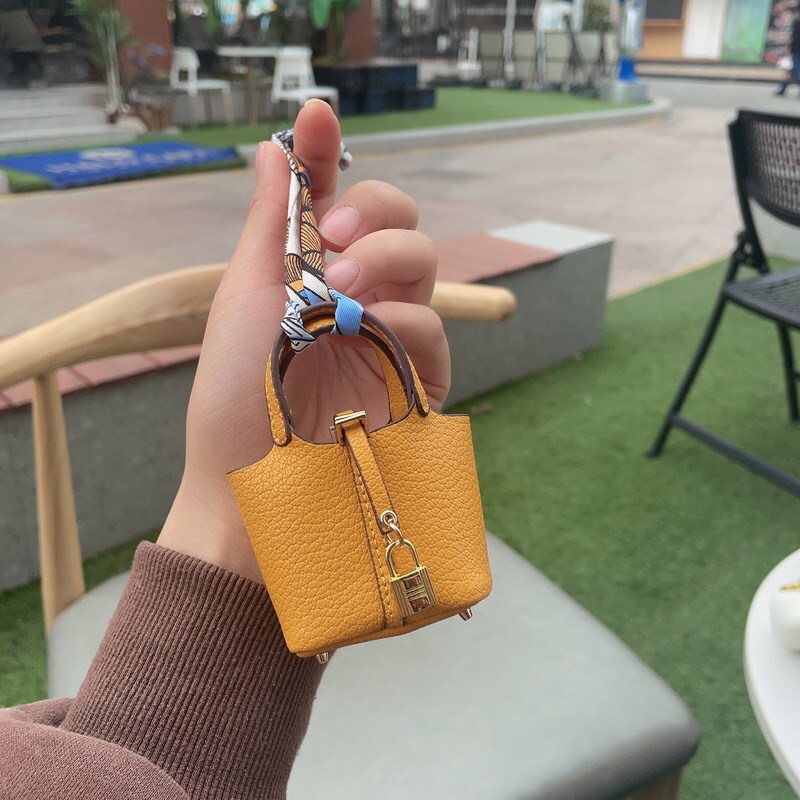 Mini Women Girl Leather Handbag Keychain Coin Purse Car Bag Charm for AirPodDs