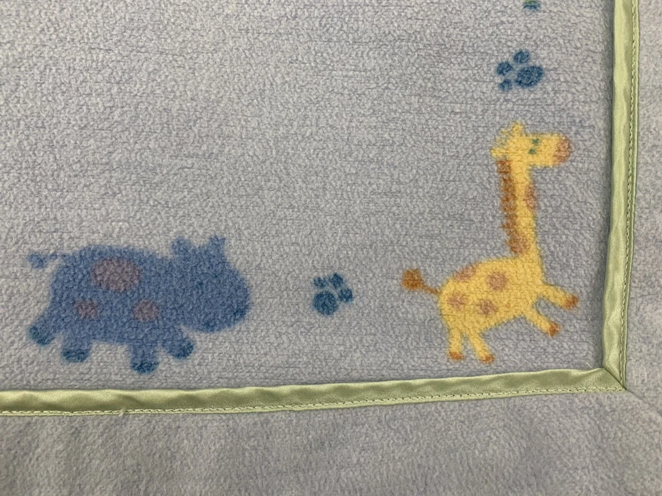 CARTERS Child of Mine Manta Bebé Selva Zoo Animal Azul 38 x 31" Franela Gruesa Foto 2 de 4