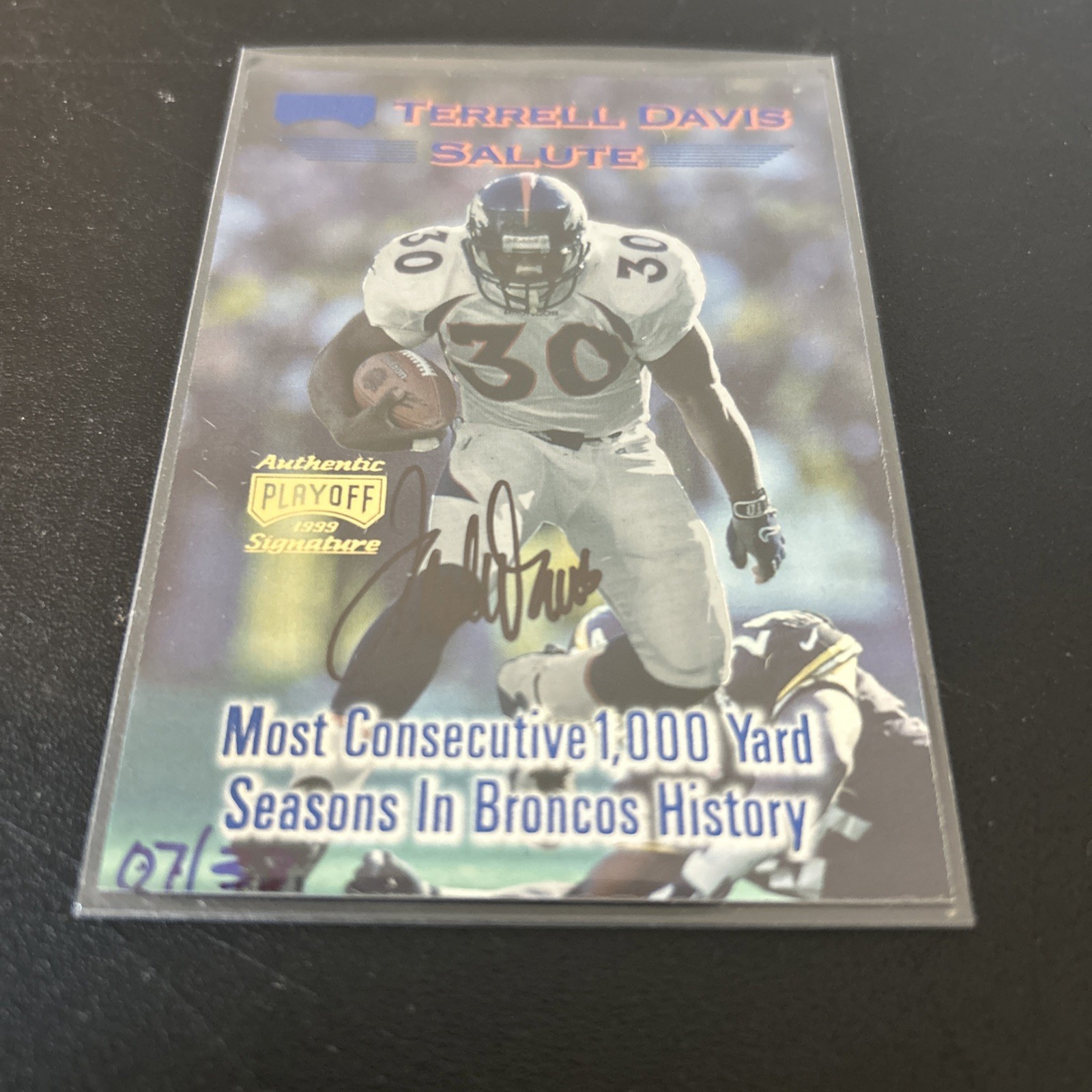 1999 Playoff Absolute Terrell Davis Salute Auto /33 Denver Broncos