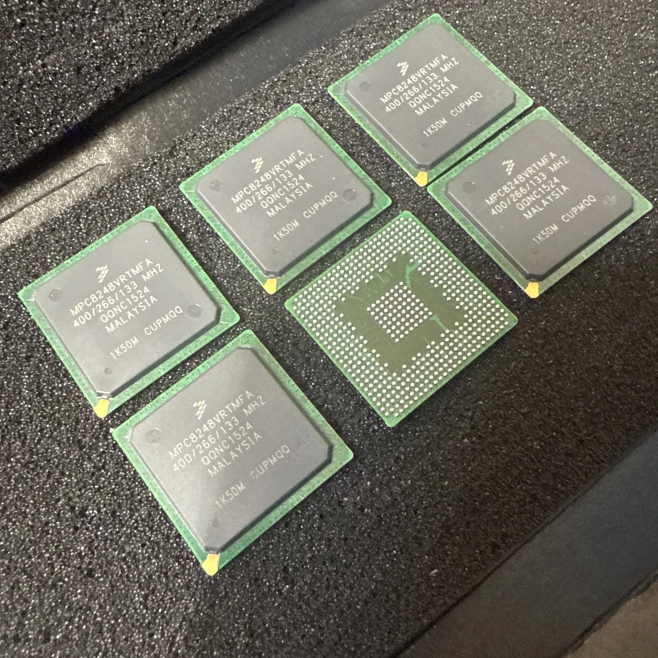 PowerPC G2_LE Microprocessor IC MPC8248 1 Core, 32-Bit 400MHz 516-FPBGA (27x27) - Image 3 of 3