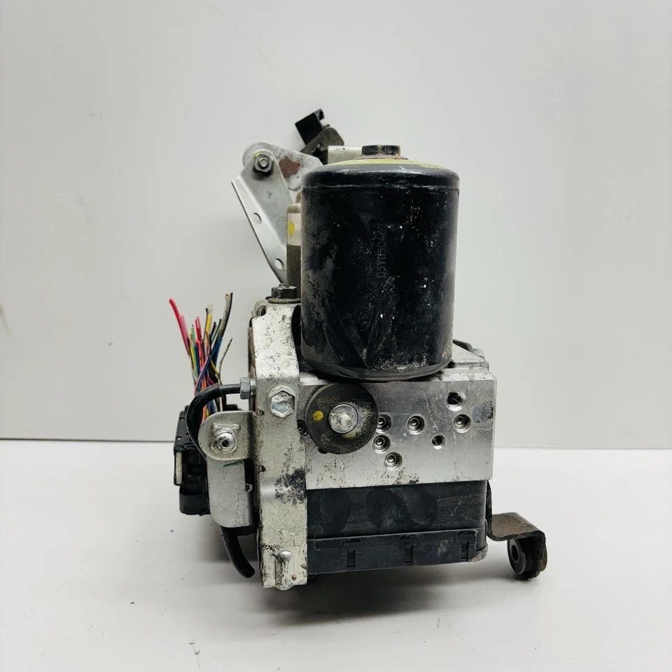 Freios antibloqueio bomba/módulo ABS Toyota Prius 2004-2009 44510-47050 - Imagem 3 de 4