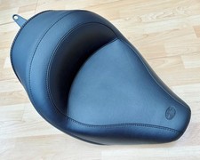 Harley Softail Mustang Standard Touring Solo Seat Saddle 200 Tyre 2006-17 76244