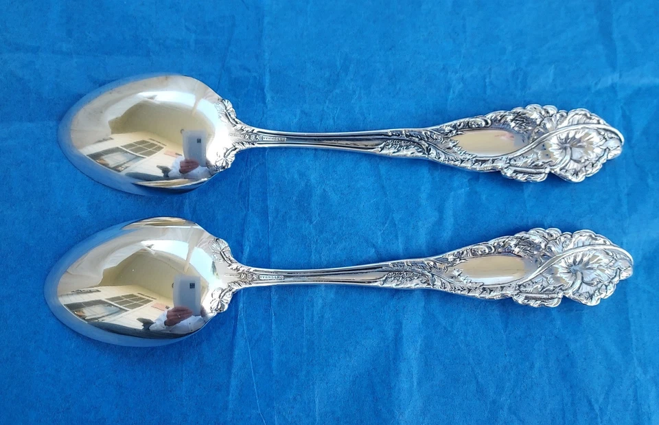 Par de colheres de sopa ovais de prata esterlina desarmadas Love 5,1 toz: por Reed & Barton - Imagem 4 de 4