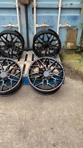 FITS ALL VAUXHALL VIVARO TRAFIC ALUWERKS XT3 19" LOAD RATED WHEELS & TYRES - Video 1 of 1