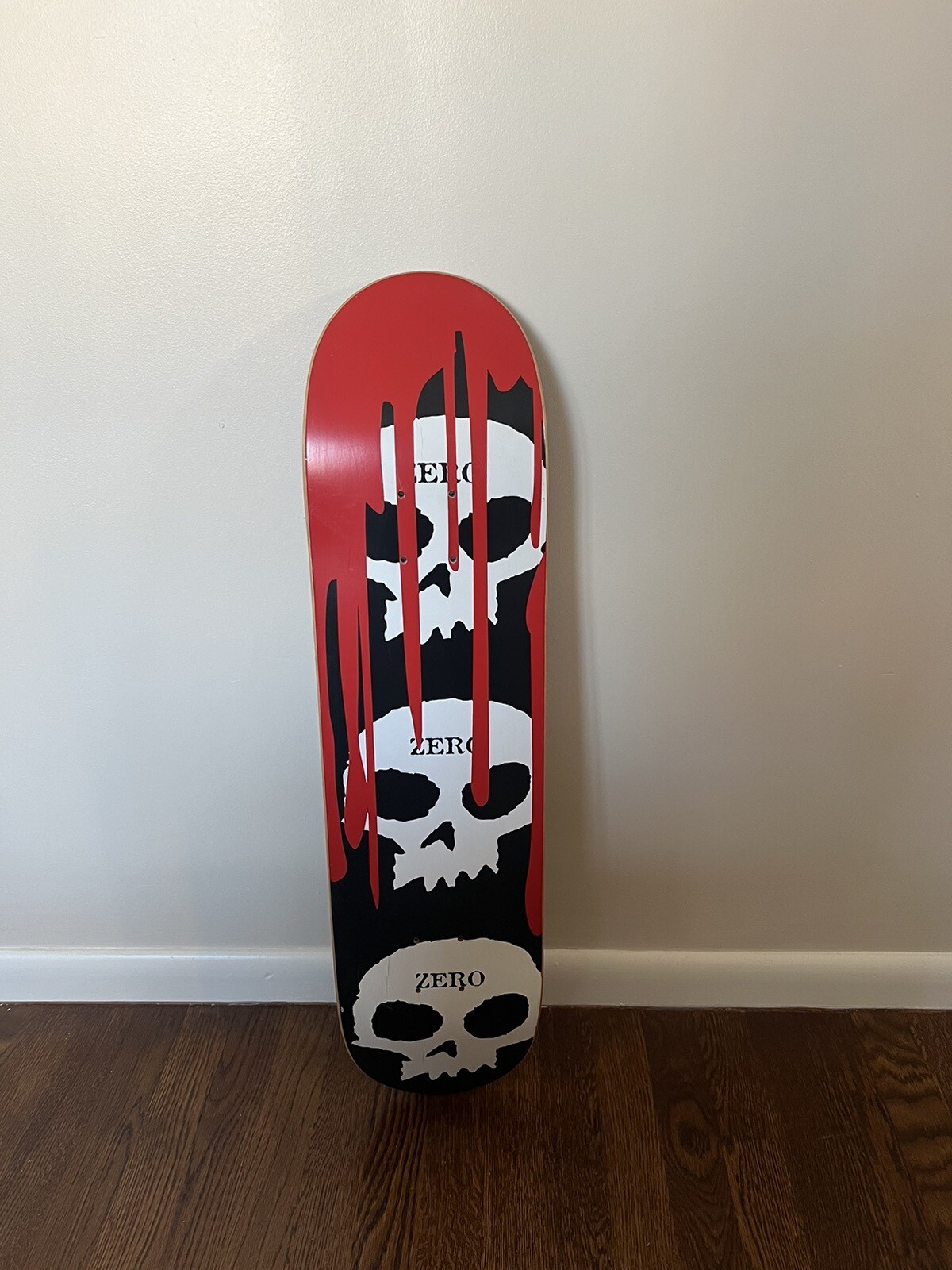 Zero skateboard deck 8.0 3 Skulls Bloody Nose - New With Tape-image