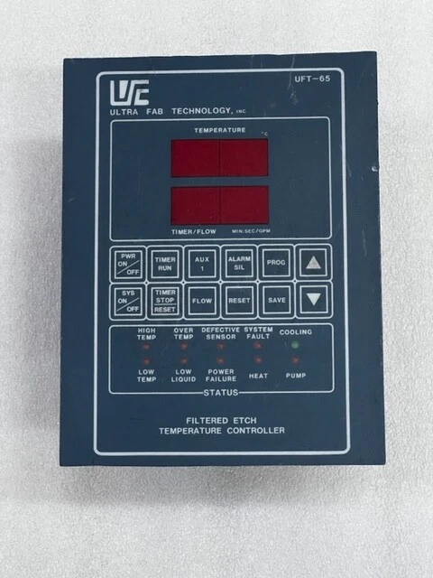 Controlador de temperatura Ultra Fab Technology UFT-66 usado Foto 2 de 4