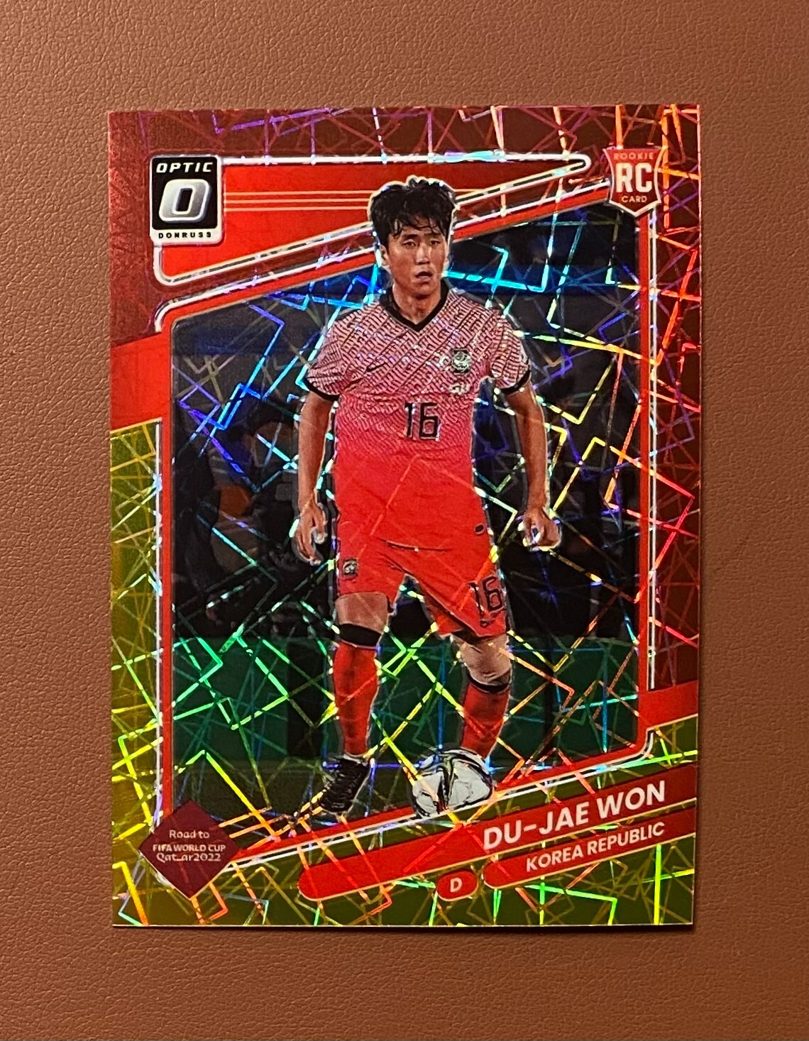 2021-22 Donruss Optic Du-jae Won RC ASIA T-Mall Red & Gold Velocity Prizm #7/8