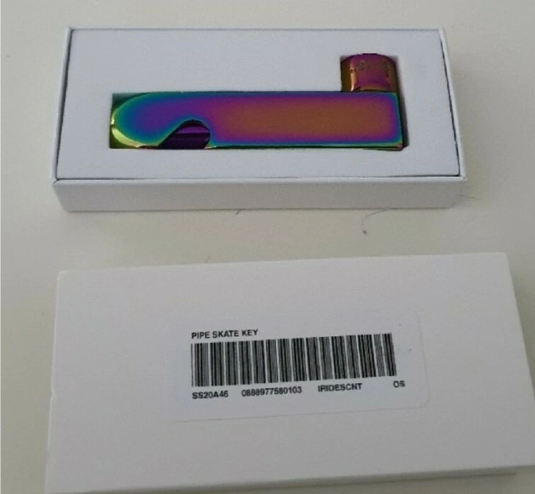 Herramienta De Skate Supreme Pipe SS20 Iridiscente De Metal Pulido Accesorio