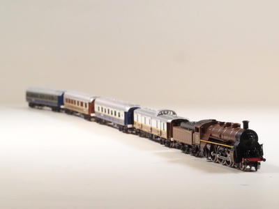 8108 Marklin Z-SCALE Orient Express Locomotive Train set, new in