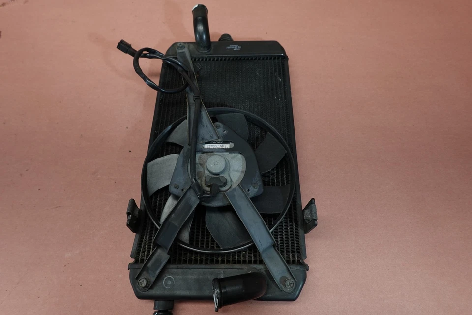 Радиатор охлаждения охладителя двигателя 2007-2015 Yamaha VStar 1300 В Star XVS1300 - Изображение 3 из 4