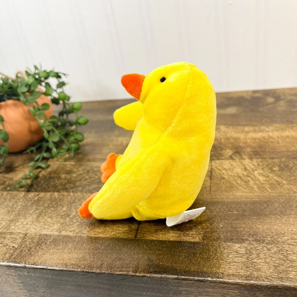 The Manhattan Toy Company 1996 5 in. Yellow Duck Bean Vintage Plushie RARE - Image 3 of 4