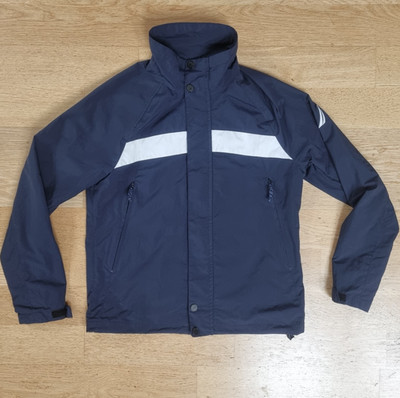 Nautica Performance Windbreaker Jacke | Reflektierend Weiß Bruststreifen | MEDIUM