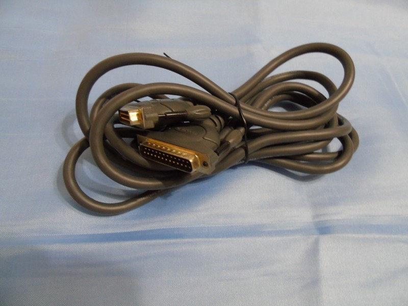 Belkin Pro Series 10 Foot Switch Cable DB25 Male/Male Serial/Parallel F3D111-10
