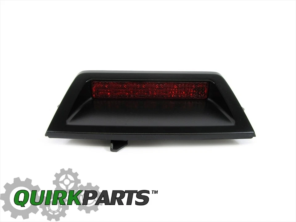 Chrysler 300 2005-2007 tercera luz de freno conjunto de lámpara MOPAR GENUINO OE NUEVO Foto 2 de 4