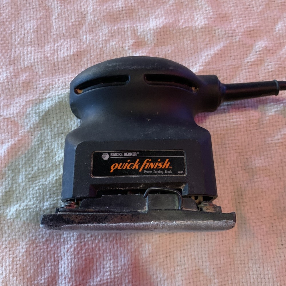 Black Decker 14 Sheet Palm Grip Quick Finish Sander 7441