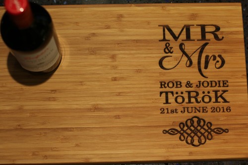 Laser Engraved Personalised Chopping Board - Picture 3 of 4