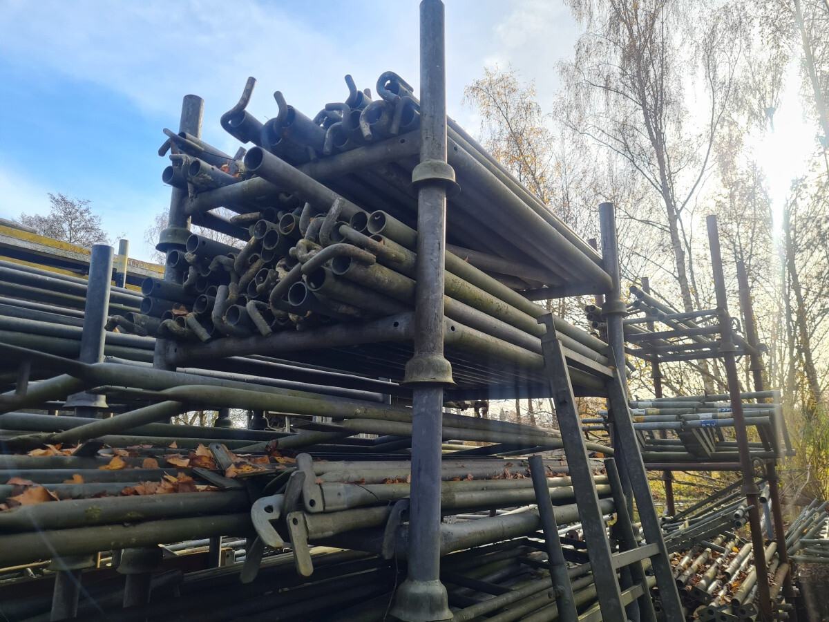 Scafom-rux Stahlrohrabsteifer - 0,6m Gerüstanker Für Sicheres Arbeiten