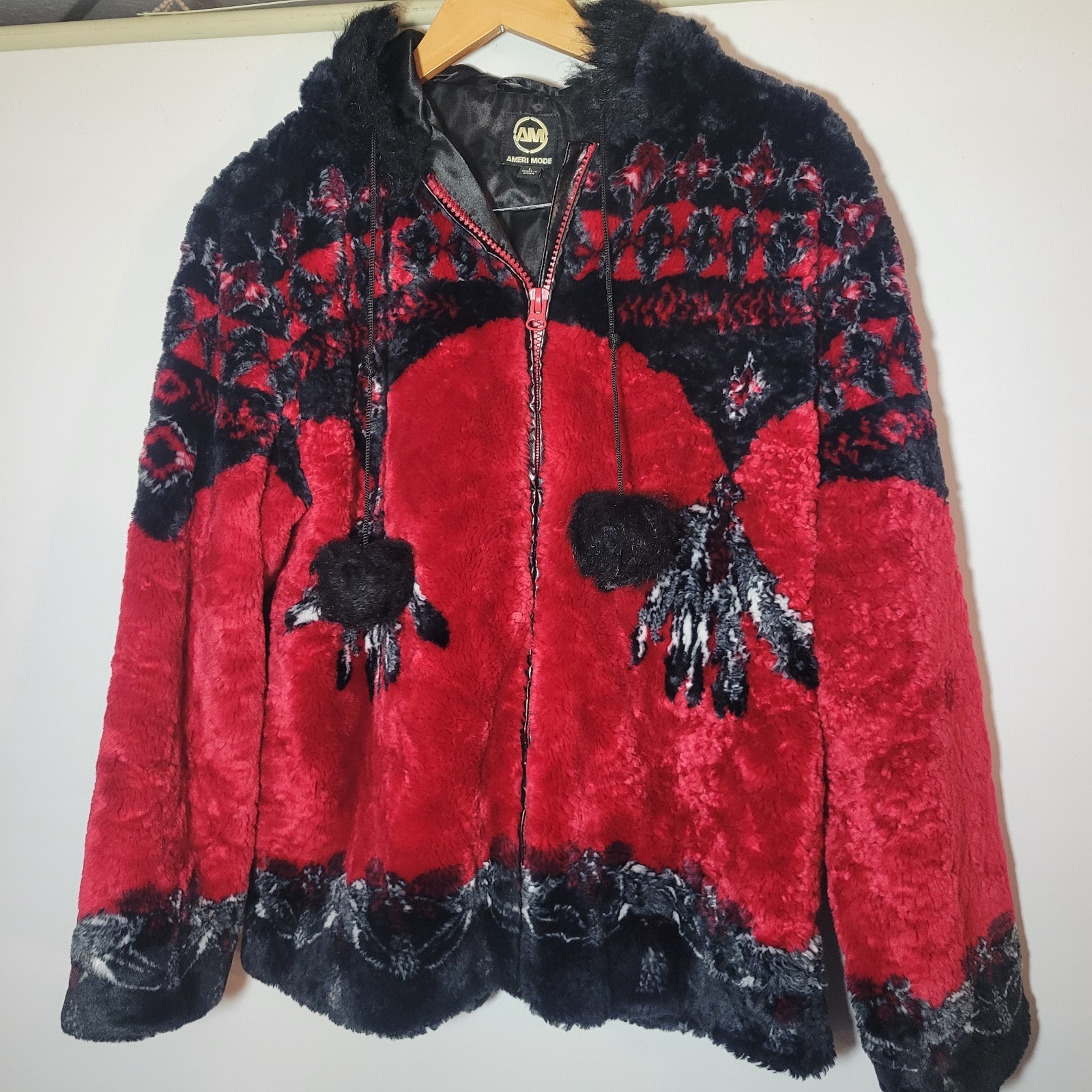 Ameri Mode jacket red soft Size Large Feather pat… - image 1