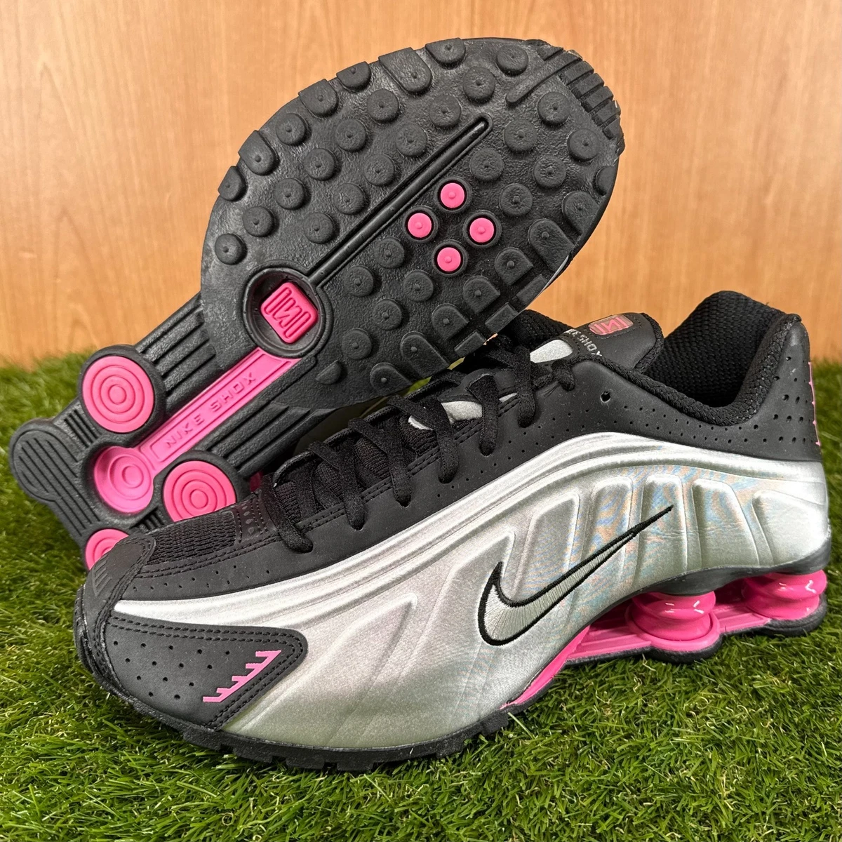Nike Shox R4 Black Metallic Silver Pinksicle Sneakers AR3565-012