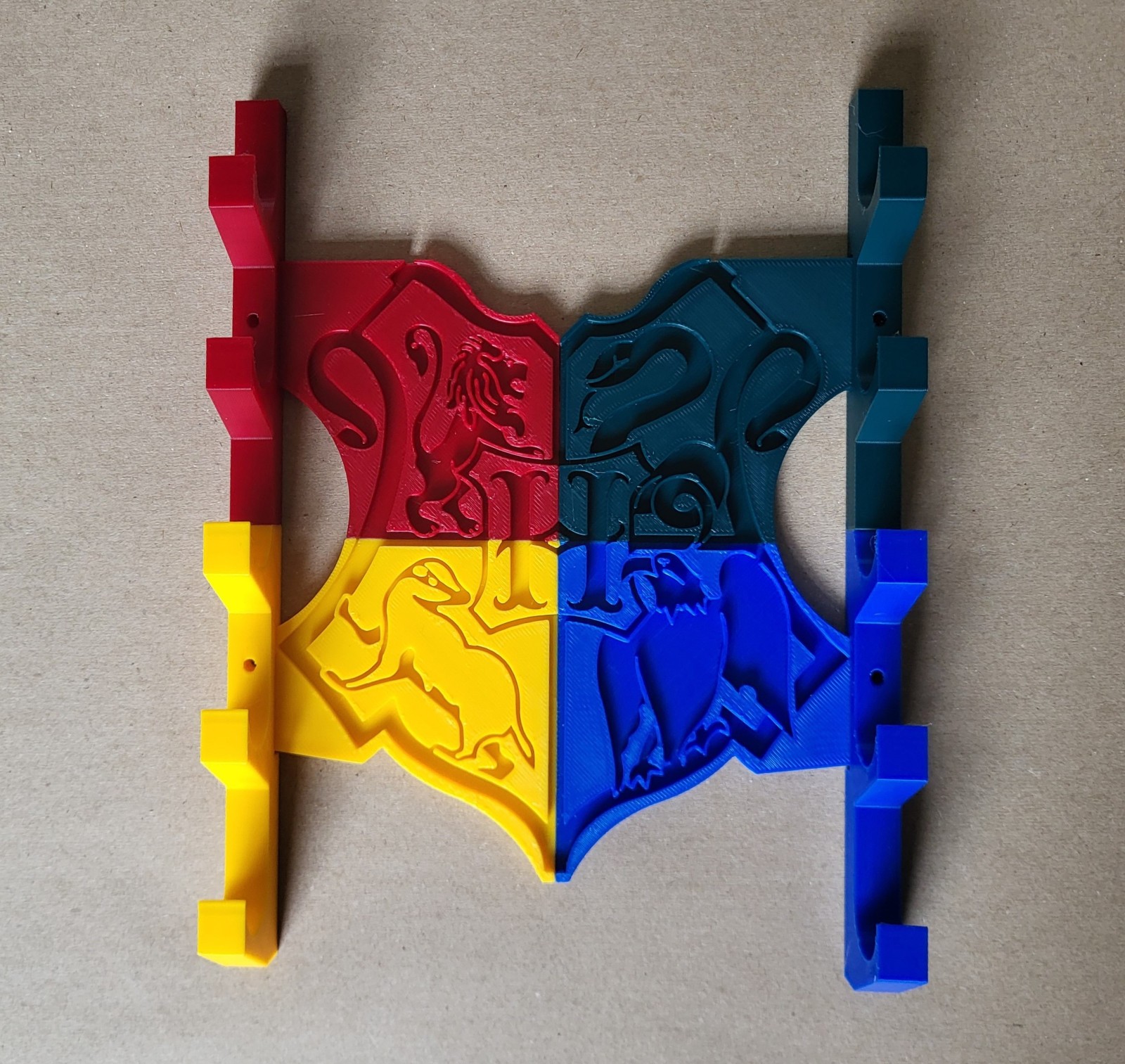 Soporte de pared para 5 varitas de Harry Potter soporte de exhibición con escudos de casa