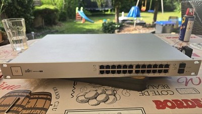 Ubiquiti UniFi Switch 24 (250W)   Professionell  Silent-Optimiert    Top...