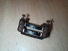 2007-2010 HYUNDAI I30 1.6 CRDI REAR  BRAKE CALIPER CARRIER BRACKET DRIVER SIDE