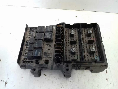 P4707794 Porta Fusibili per CHRYSLER VOYAGER GS 2.5 TD Family 2522153 - Foto 2 di 3