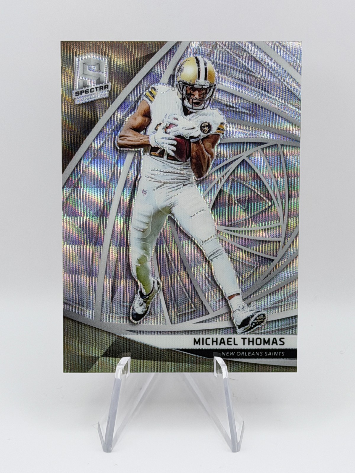Michael Thomas - 2019 Panini Spectra #45 Wave Prizm 10/10 Bookend Saints SSP