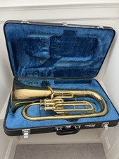 Yamaha YEP-201 3-Valve Euphonium /case