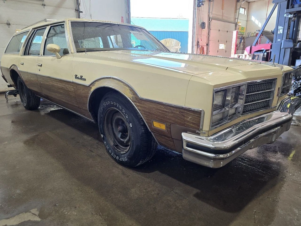 Cuarto derecho pasajero estación de 4 puertas de vidrio Wgn se adapta a 80-85 CAPRICE 647915 Foto 2 de 4