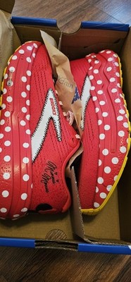 Brooks Ghost Max 2 Minnie Mouse Run Disney shoes womens size 6 NEW IN BOX