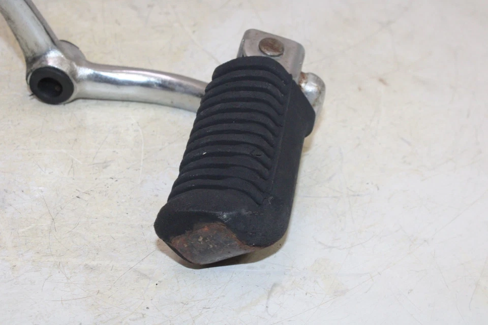 80-81 YAMAHA XS850 OEM RIGHT FRONT FOOT REST PEG STEP - Image 3 of 4