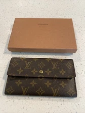 Louis Vuitton  Monogram Portefeuille International M61217 r7_0319