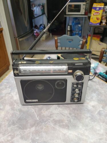General Electric Superadio II Long Range AM/FM 7-2885 Super Radio 2 Clean Tested - Picture 1 of 12