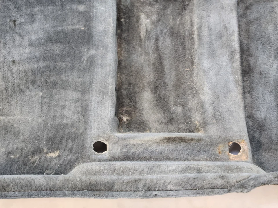 ✅ 1982 - 1988 原始设备制造商宝马 E28 528e 车内地毯覆盖 * — 第 3/4 张图片