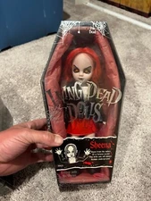 LIVING DEAD DOLL - Sheena - Figurine In Sealed Box
