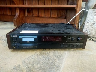 Sony DTc 60ES DAT Recorder Professional Audio Archiving non tested