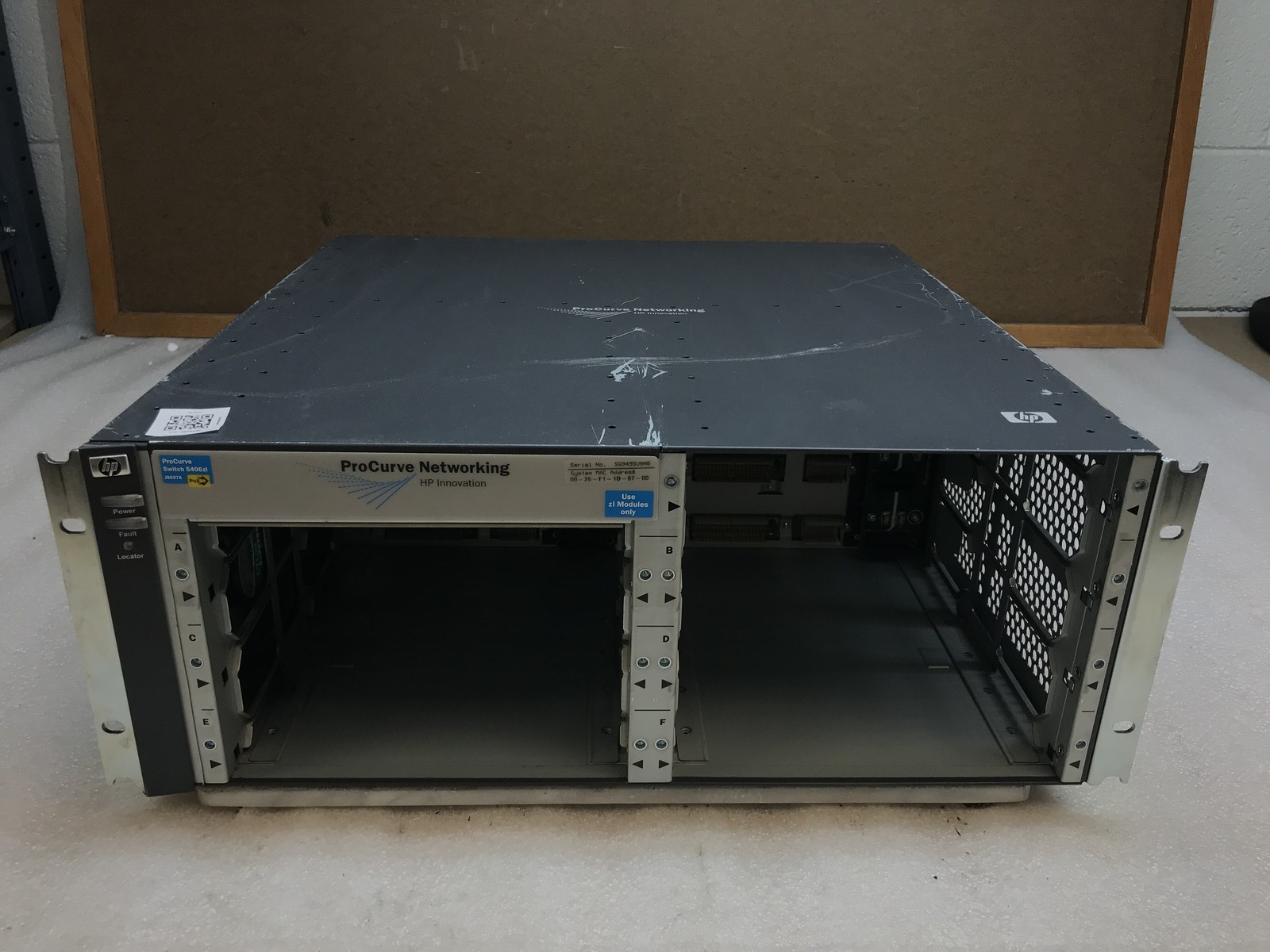 HP ProCurve Switch J8697A 5406ZL 8-Slot Chassis  With 2X J8712A 875 Watt PSU