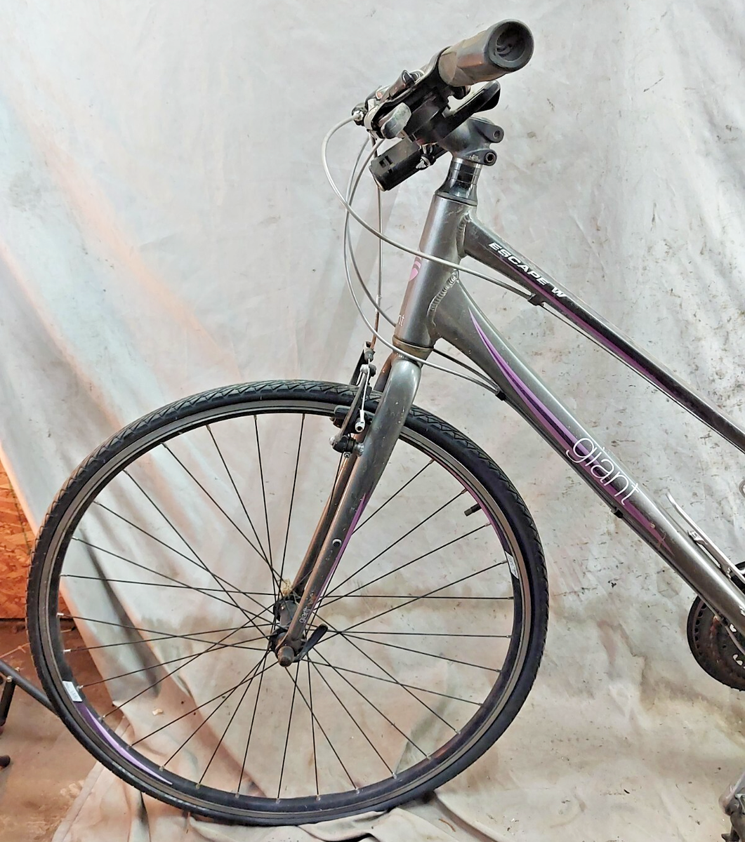 使用少 GIANT ESCAPE Liv R3W サイズXXS CATENA9W 使用少 GIANT ESCAPE Liv R3W サイズXXS CATENA9W 2023 Liv Cycling