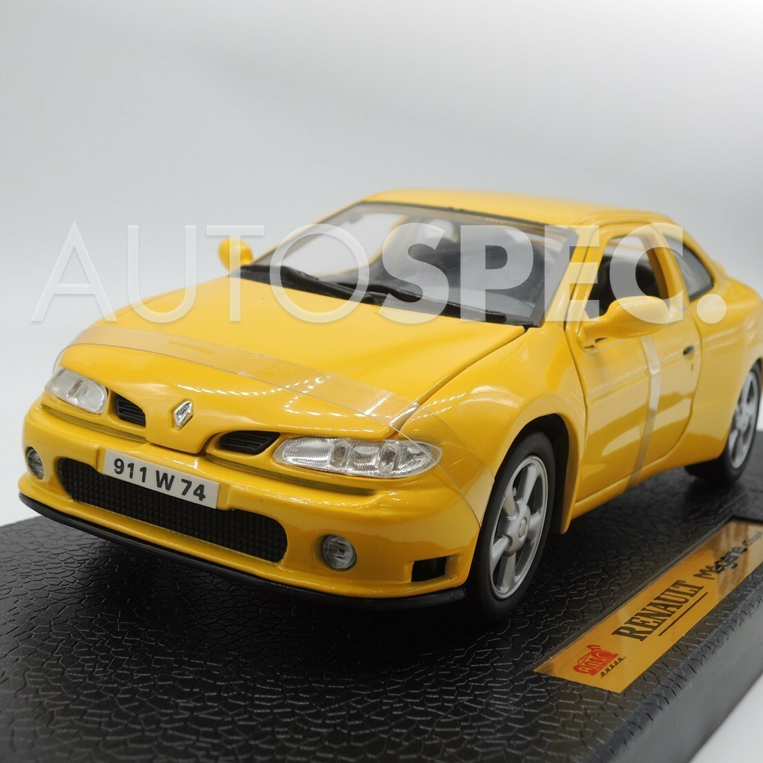 ミニカー Renault Mégane RENAULT MEGANE coupe 1/18 minicar yellow yellow Renault