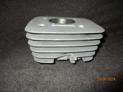 Cylindre réalésé neuf en diamètre 67 mm pour YAMAHA 175 DT réf 2A7-11311-00 - Photo 1/4