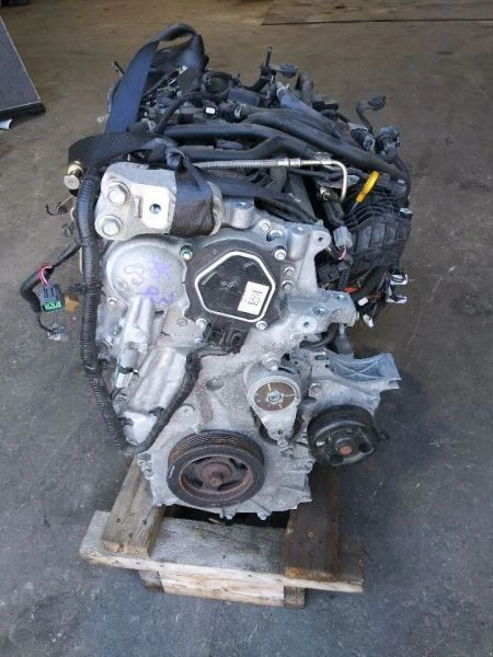 2020 Infiniti QX50 OEM engine assembly 2.0 awd 71k miles turbo sold seperately Foto 2 de 4