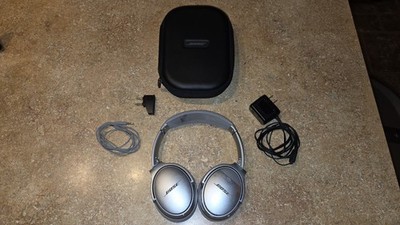 Bose QuietComfort 35 Wireless Noise Cancelling Headphones Silver QC35