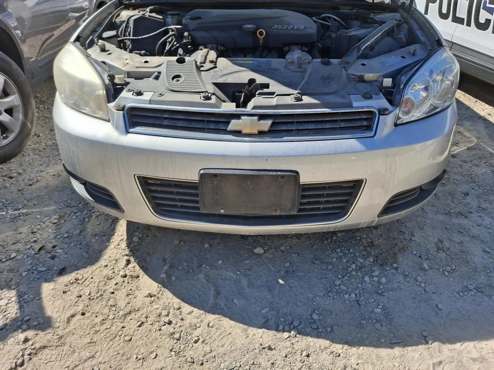 Espejo retrovisor interior delantero central usado se adapta a: Chevrolet Impala 2010 con Telema Foto 2 de 4