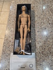 Integrity Toys Fashion Royalty Power Workout Tenzin Dahkling Fashion Figure