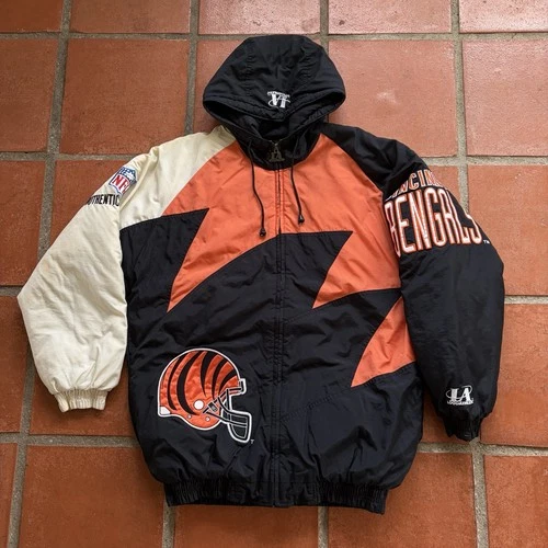 Vintage Cincinnati Bengals Jacket NFL Logo Athletic Sharktooth Medium Puffer 90s