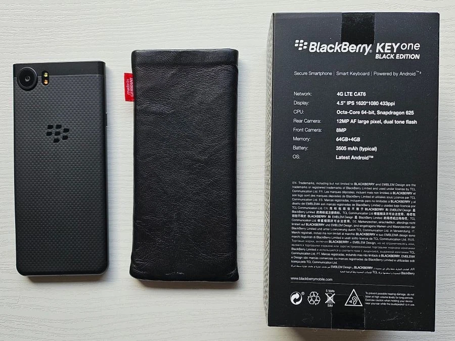 BlackBerry KEYone Black Edition 64GB+4GB QWERTZ-Tastatur - Bild 2 von 2